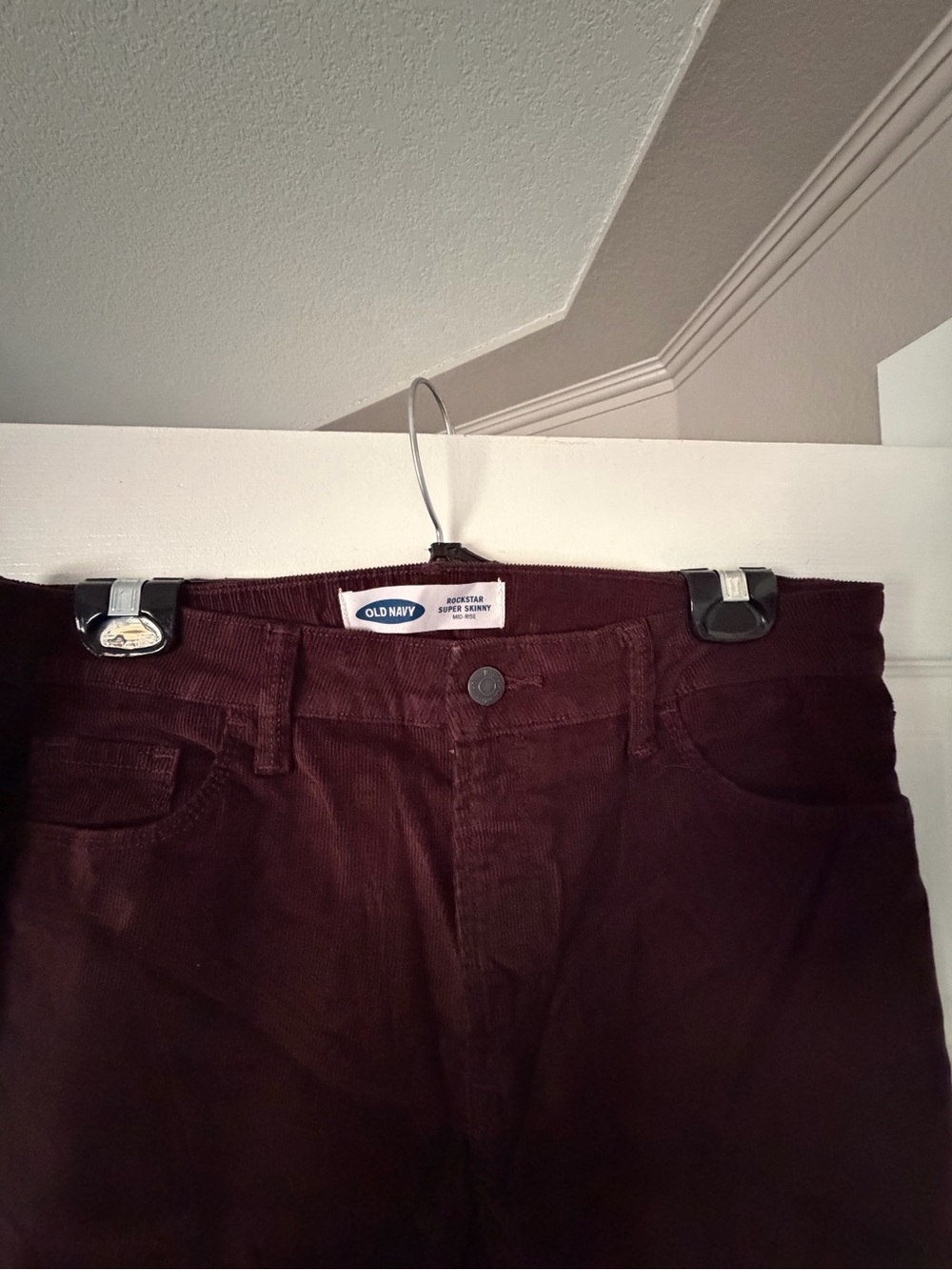 Old Navy Skinny Corduroys in Dark Burgundy - Picture 2 of 5